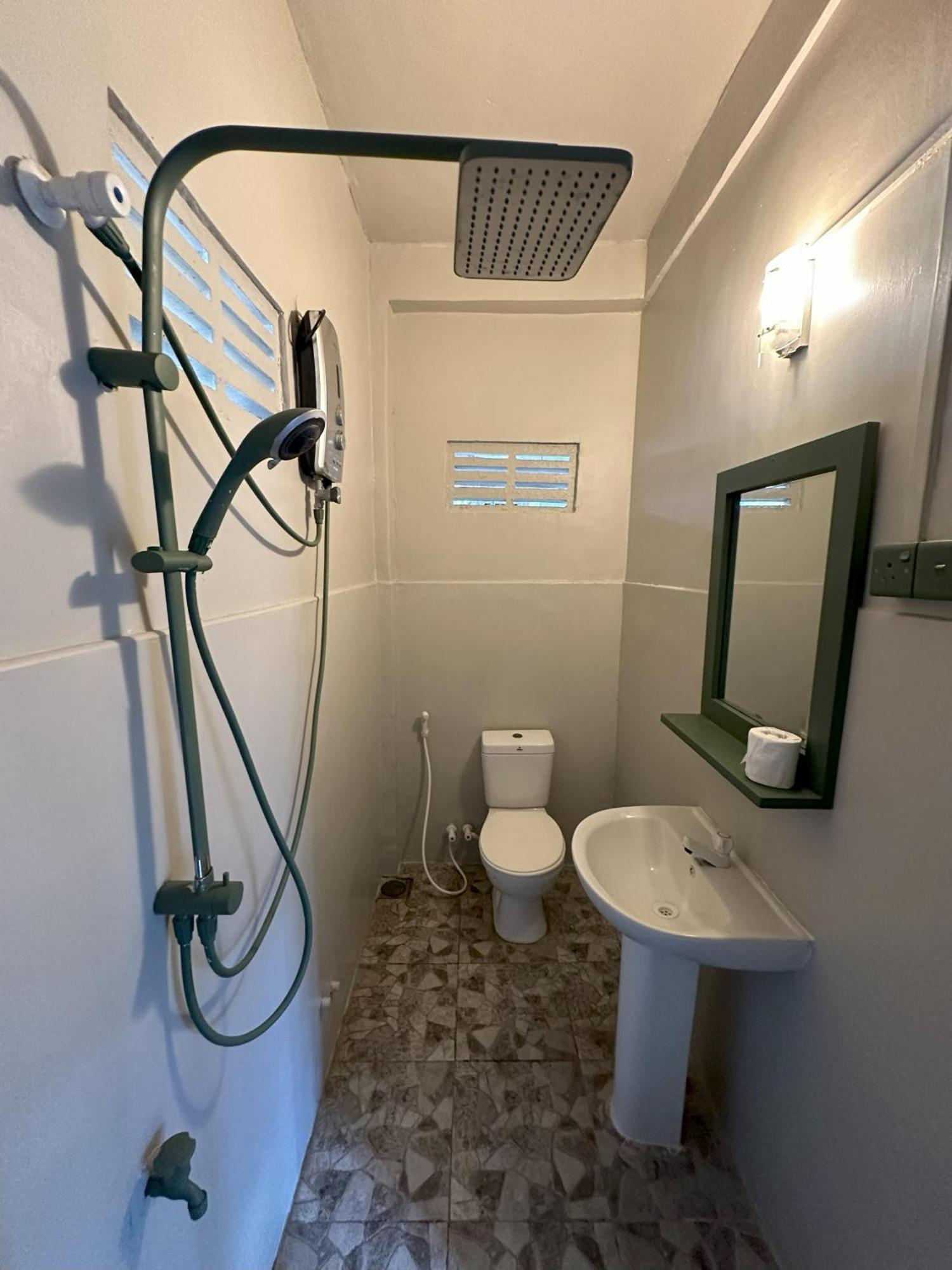 מלון Hawara Coliving מידיגמה איסט מראה חיצוני תמונה